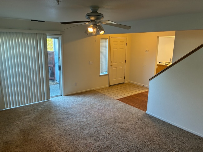 Photo - 315 N Cottonwood St