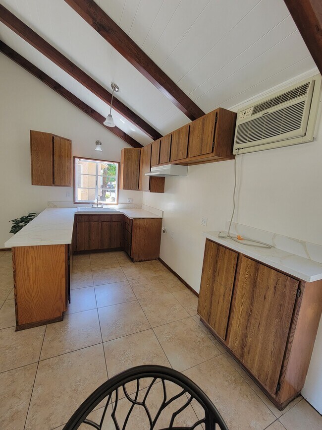 7264 Allott Ave Unit 7264A
