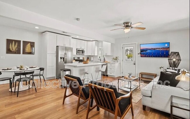Photo - 130 W Lewis St