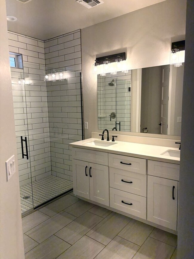 Photo - Stunning new build 4 bedroom Chino Valley home!