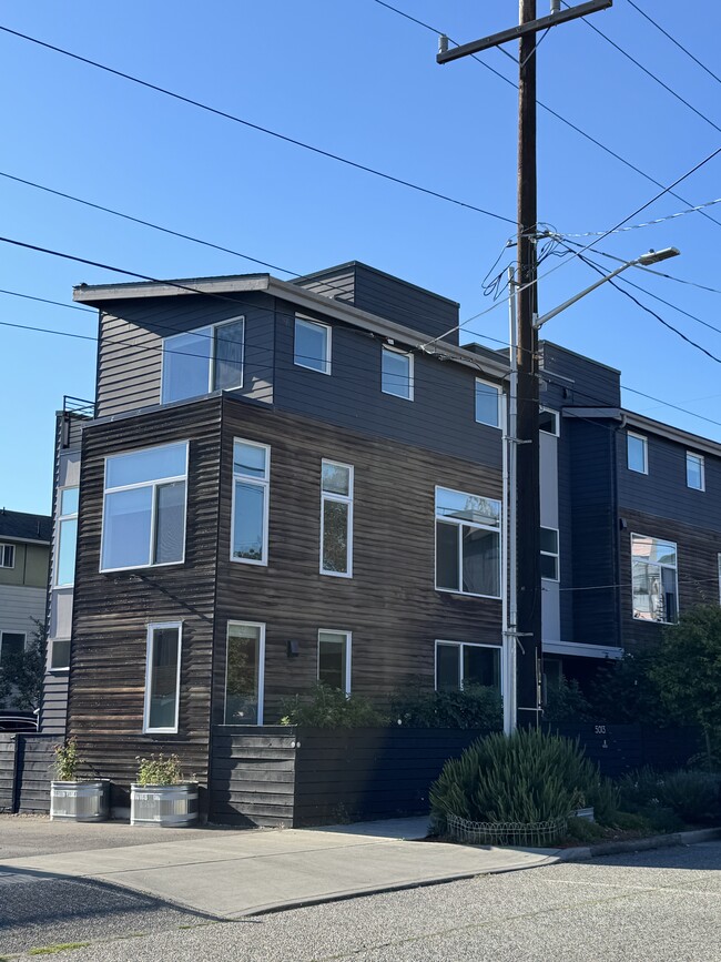 Building Photo - 5013 9th Ave NW Rental