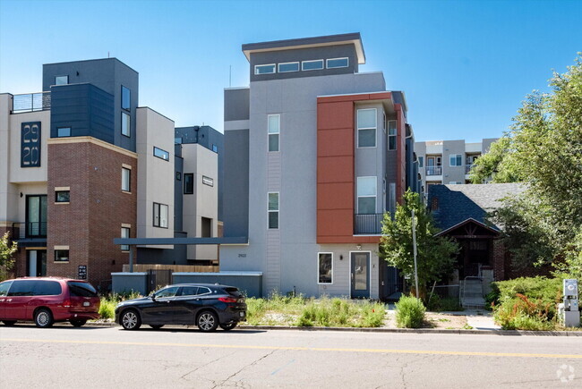 Building Photo - 2922 W 26th Ave Unit 2 Rental