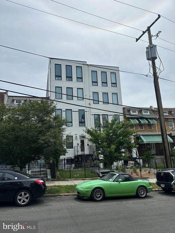 Photo - 5507 7th St NW Unit 2