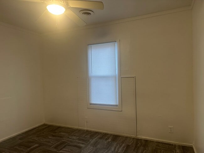 Photo - 3 bed 1 bath home steps from schools