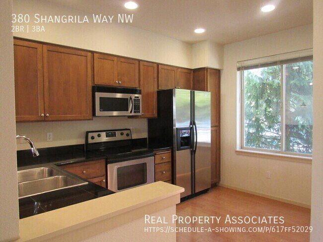 380 Shangri-La Way NW