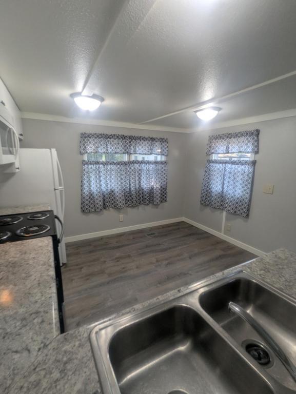 Photo - 11101 E Pickard Rd