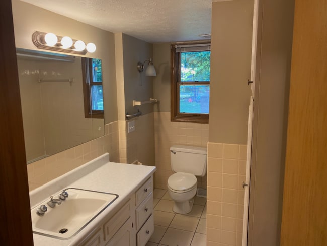 Photo - 4410 Timberdale Dr