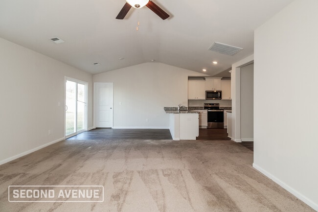 Photo - 411 Misty Knl Dr