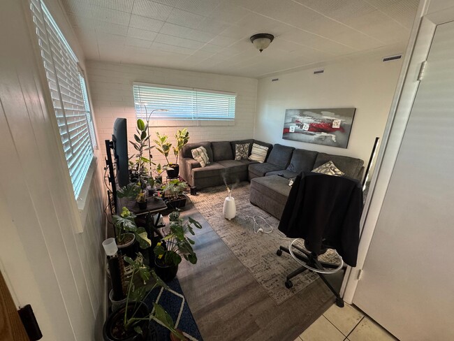 Photo - 415-423 E 5600 S Unidad 423 East 5600 South