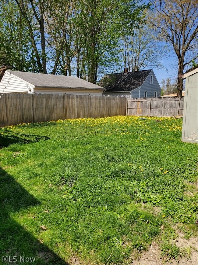 Photo - 35134 Spruce St