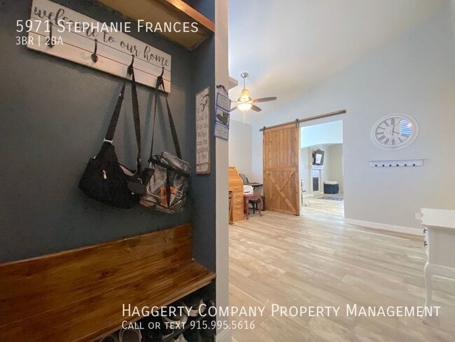 Photo - 5971 Stephanie Frances St