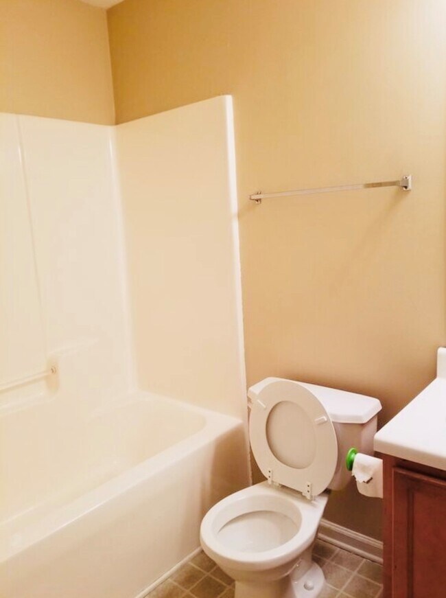 Photo - 4925 Sierra Way