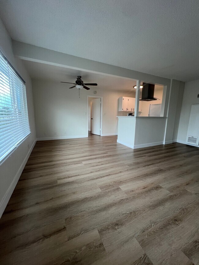 Photo - 10761 Palma Vista Ave Unit 4