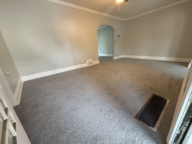 Photo - 95 Ellenwood Ave