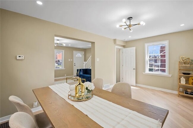 Photo - 362 Marshall Ave