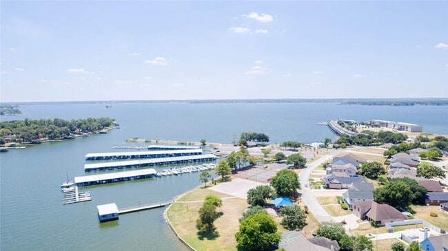 Photo - 6883 Kingston Cove Ln