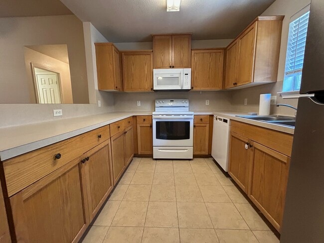Photo - 3740 Oldenburg Ln