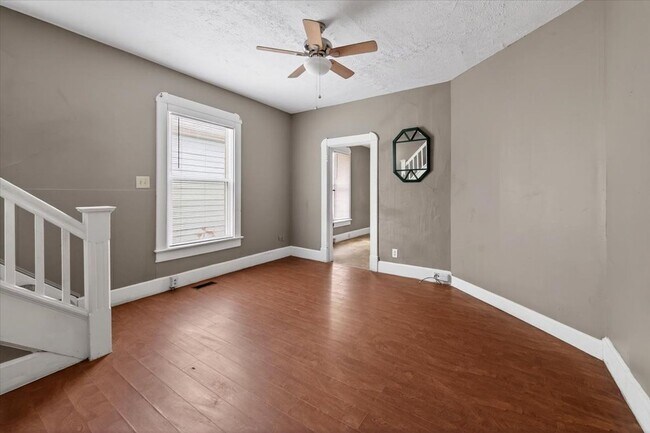 Photo - 1133 S Richland St