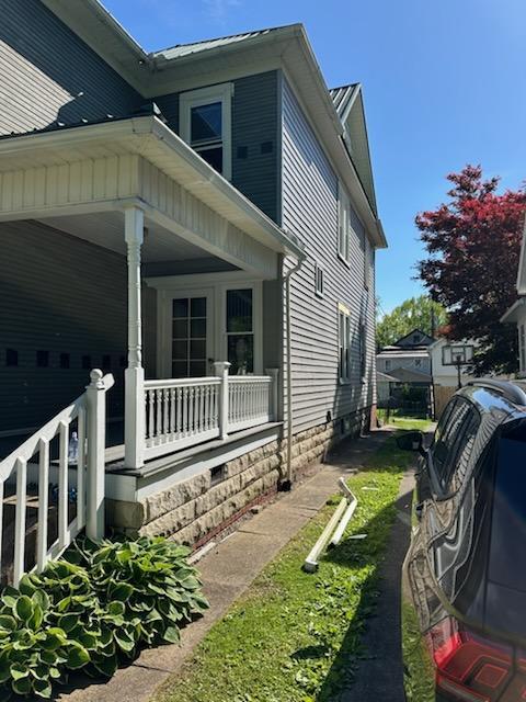 Photo - 813 4th St Unit 813Fourth Street (upstairs apartment)