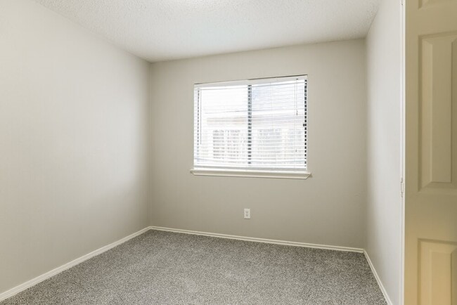 Photo - 4303 Hawk Meadow Dr