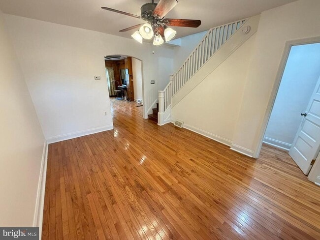 Photo - 1535 Willow St