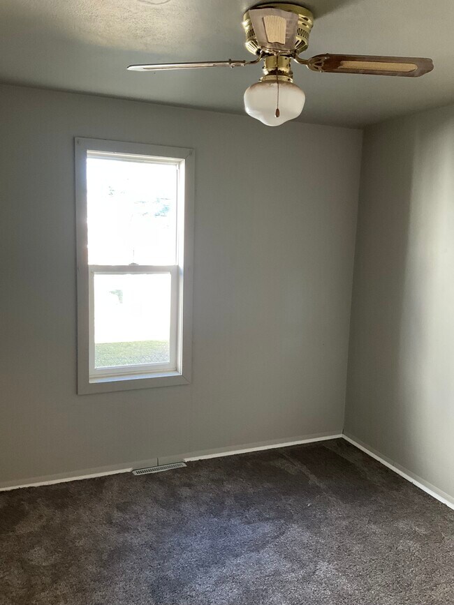 Photo - 407 N Vine Ave