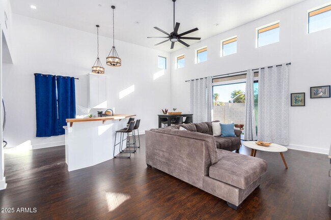 Photo - 8325 E Wethersfield Rd