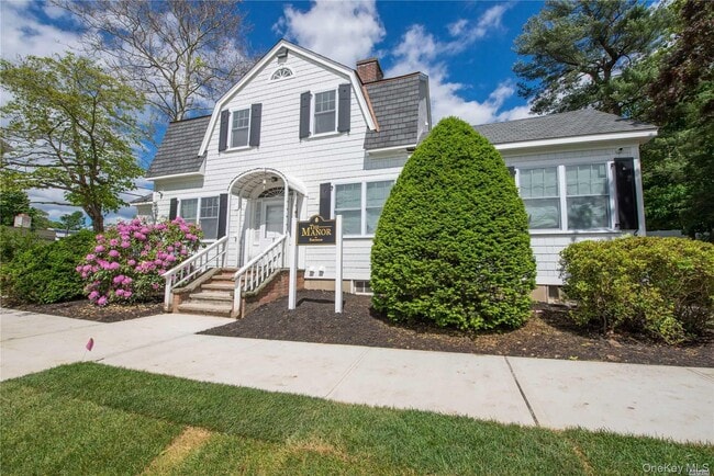 Building Photo - 8 Northridge St Unit 8