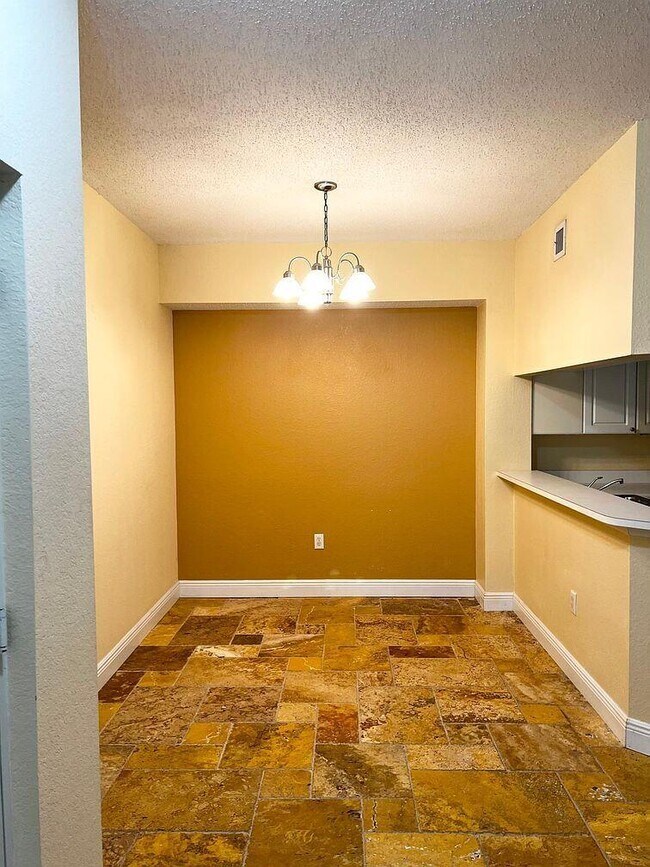 Photo - 3021 Alcazar Pl Unit 205