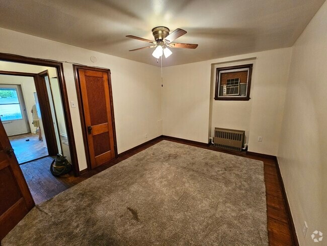 Building Photo - 404 Richland Ave Unit 1 Rental