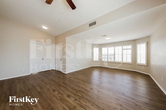 Photo - 2222 N 90th Ln