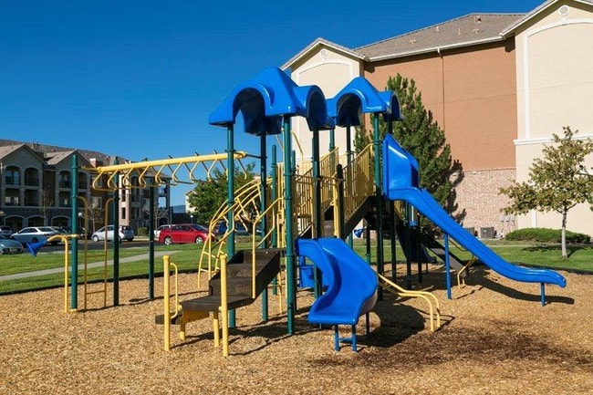 Stonegate Apartments
