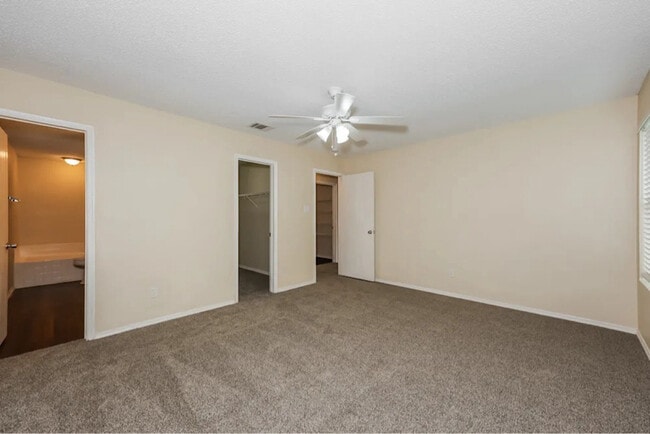 Photo - 308 Blairwood Dr