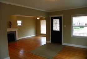 Building Photo - 3 BD. 1 BA. Granite Counters. Wood Floors Rental