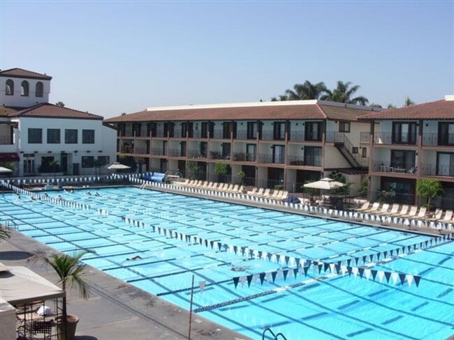 Photo - Los Caballeros #224 Unit 224