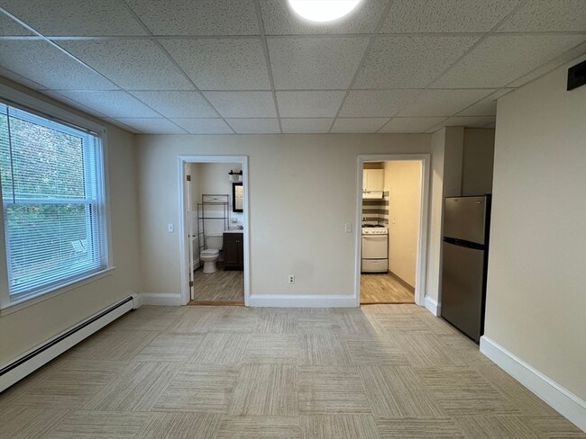 Photo - 104 Church St Unit 4