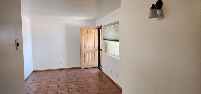 Photo - 507 Silva St