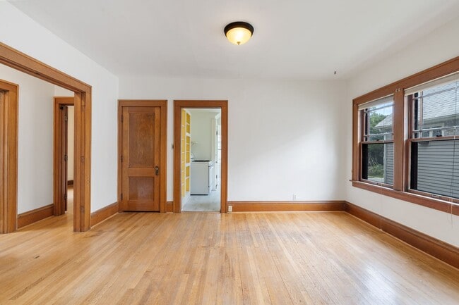 Photo - 608 Ronalds St Unit 608 Ronalds Street