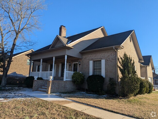 Building Photo - 3931 Wood Ave Rental