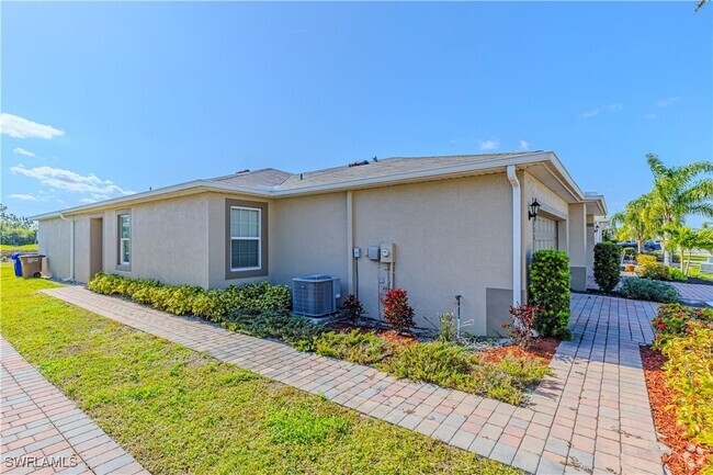 Building Photo - 10736 Crossback Ln Rental