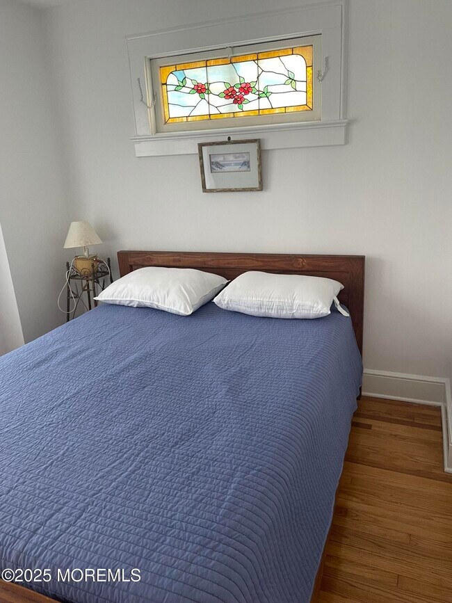 Photo - 411 Fifth Ave