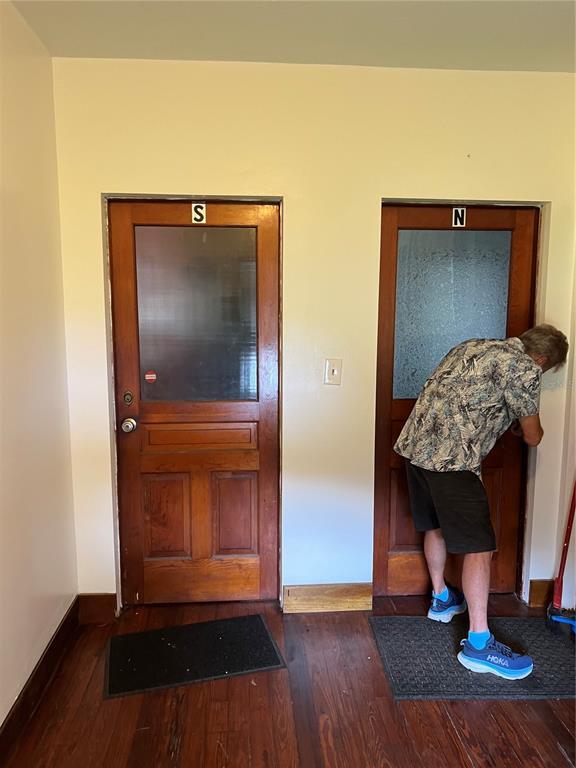 Photo - 472 Clearwater Largo Rd