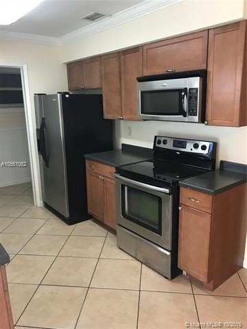 Photo - 2610 N 62nd Ave