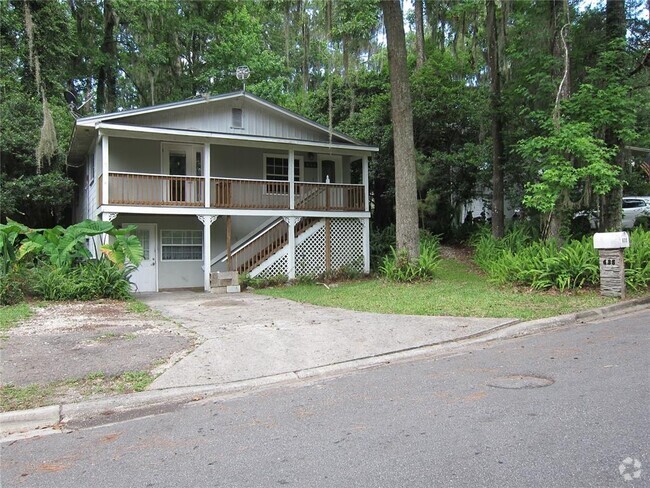 Building Photo - 635 SW 28 St Rental