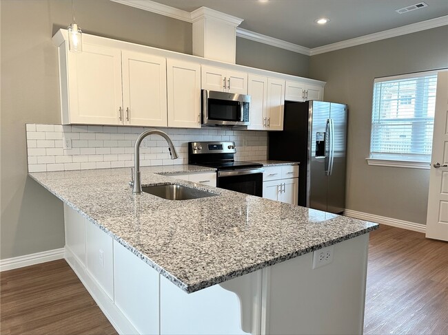 Photo - 2085 N Penelope Ln