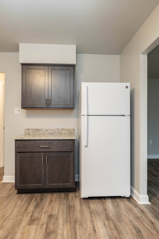 Cub Hill Apartments