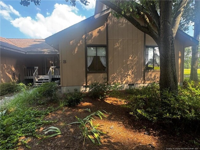 Building Photo - 6739 Irongate Dr Rental