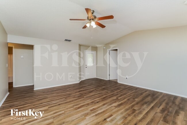 Photo - 3753 Willow Wisp Dr N