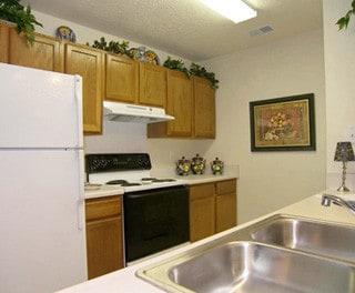 Ashland Lakes Apartments