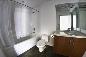 Photo - 1855 Industrial St Unidad 711